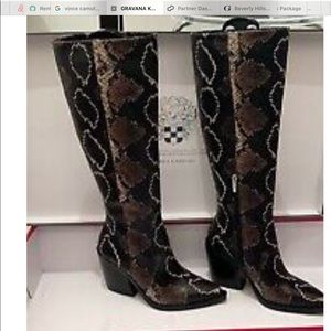 VINCE CAMUTO GRAVANA KNEE HIGH BOOTS SIZE 8,5